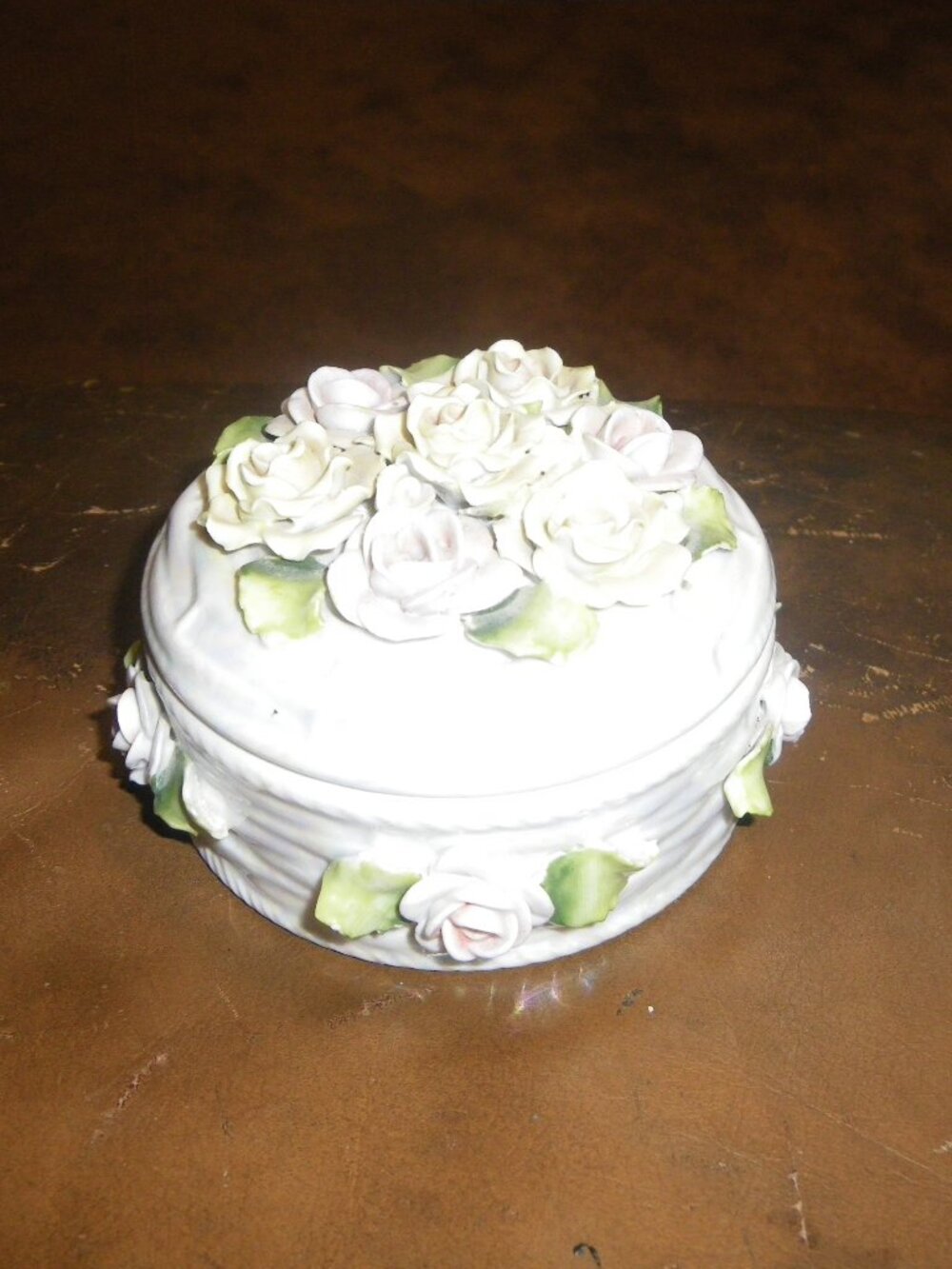 Vintage Small Porcelain Jewelry Trinket Lidded Bowl w/ Lovely Roses Germany